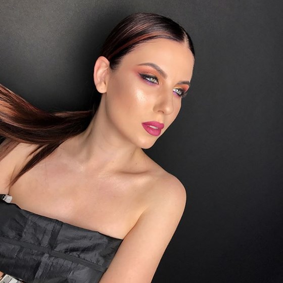Макияж: Makeup 