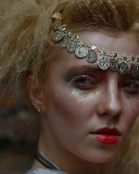 Макияж: Makeup 