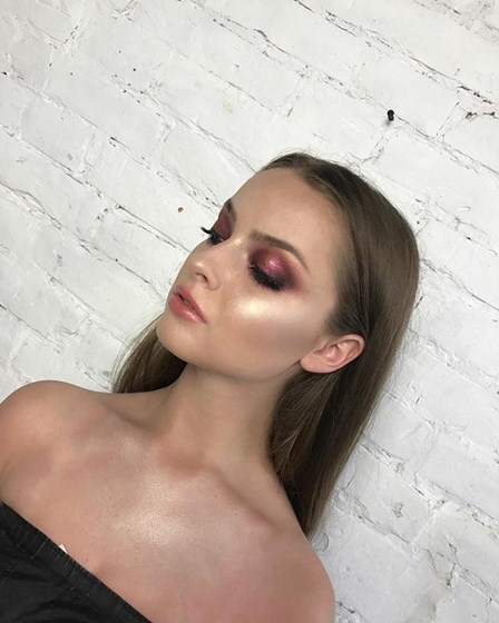 Макияж: Makeup 