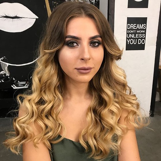 Макияж: Makeup 
