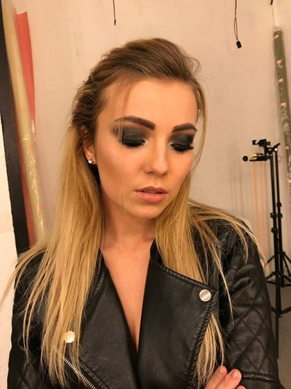 Макияж: Makeup 