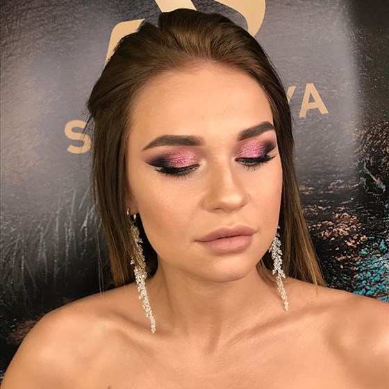 Макияж: Makeup 