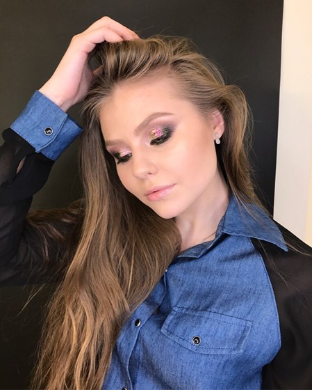 Макияж: Makeup 